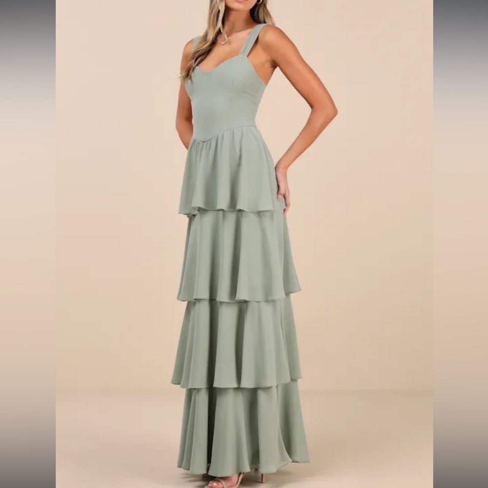 Lulus Carlynda Sage Brush Green Tiered Bustier Maxi Dress XS New with Tags